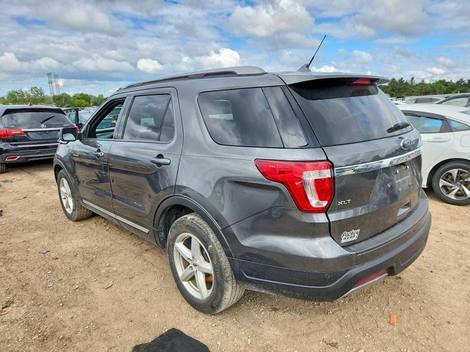 2019 FORD EXPLORER XLT 2