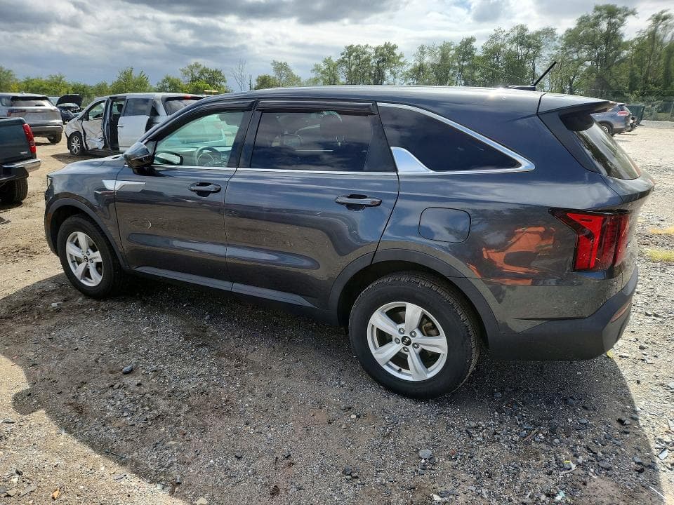 2021 KIA SORENTO LX 2