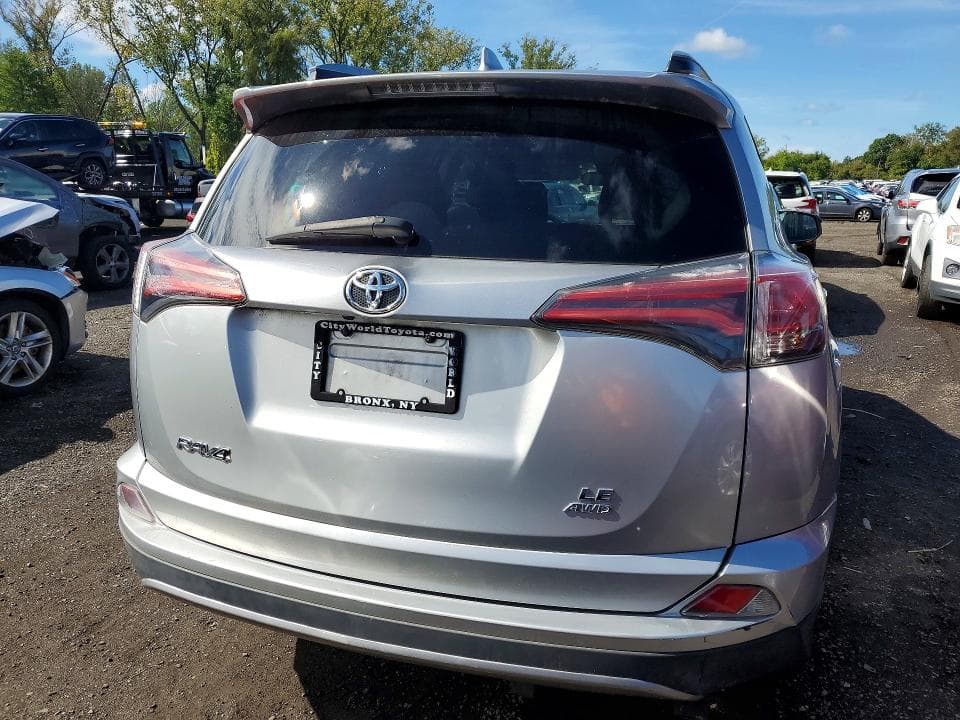 2017 TOYOTA RAV4 LE 6