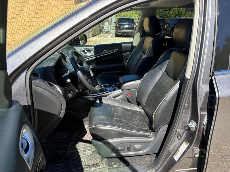 2017 INFINITI QX60 BASE 12