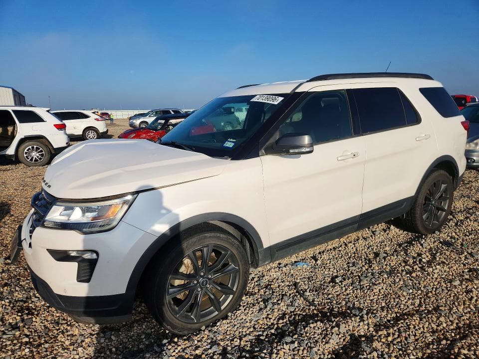 2018 FORD EXPLORER XLT - 1