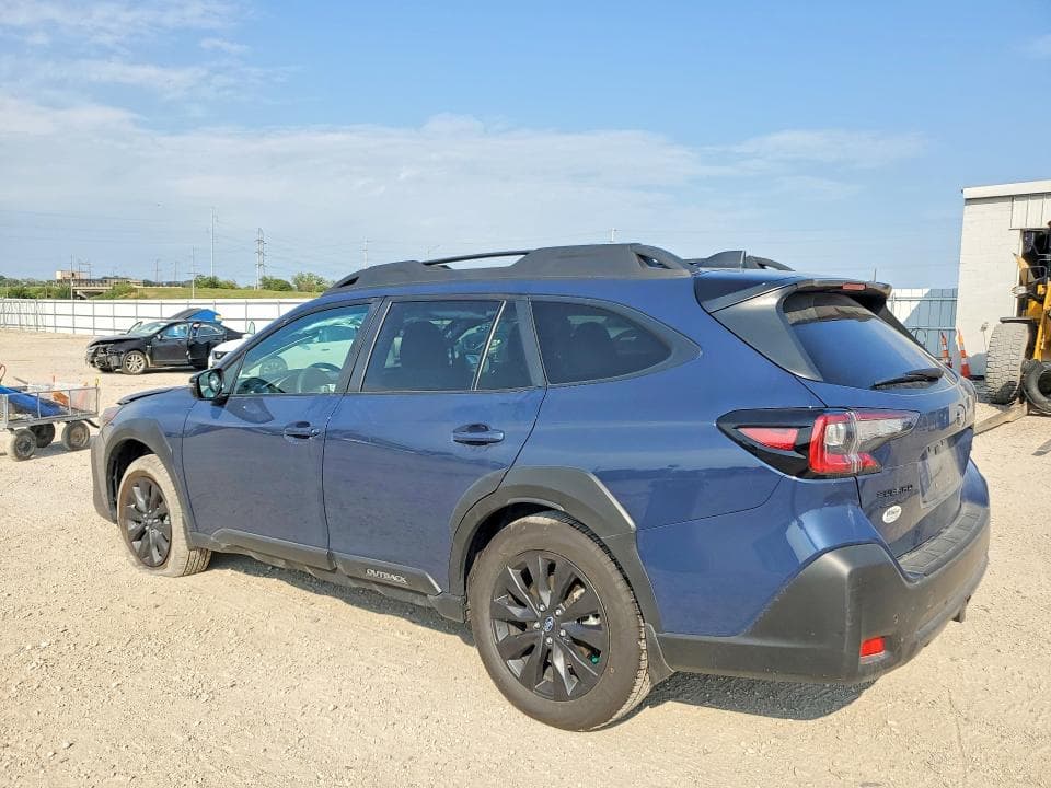 2025 SUBARU OUTBACK ONYX EDITION XT 2