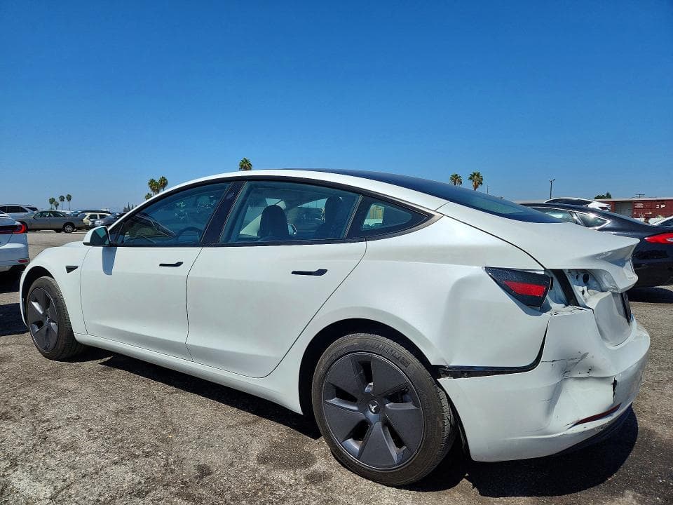 2023 TESLA MODEL 3 2