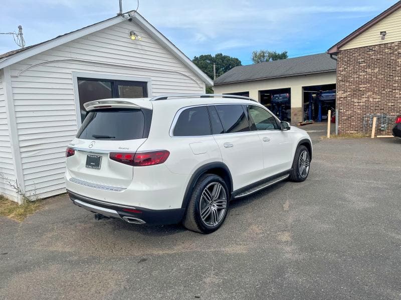 2024 MERCEDES-BENZ GLS 450 4MATIC 3