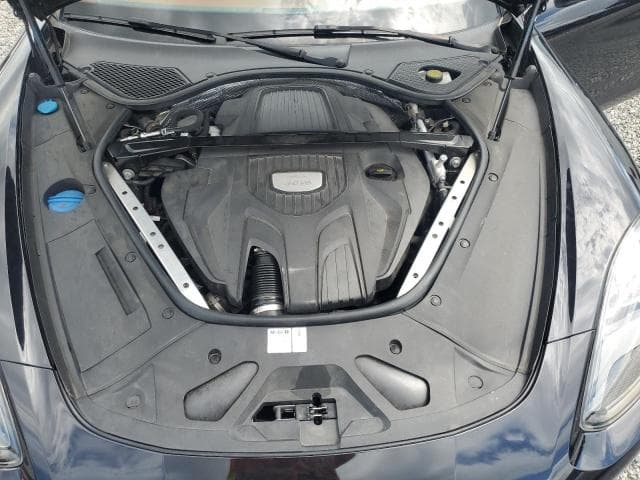 2018 PORSCHE PANAMERA 4 11