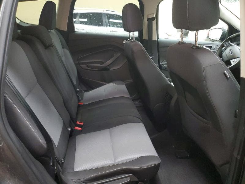 2017 FORD ESCAPE SE 11