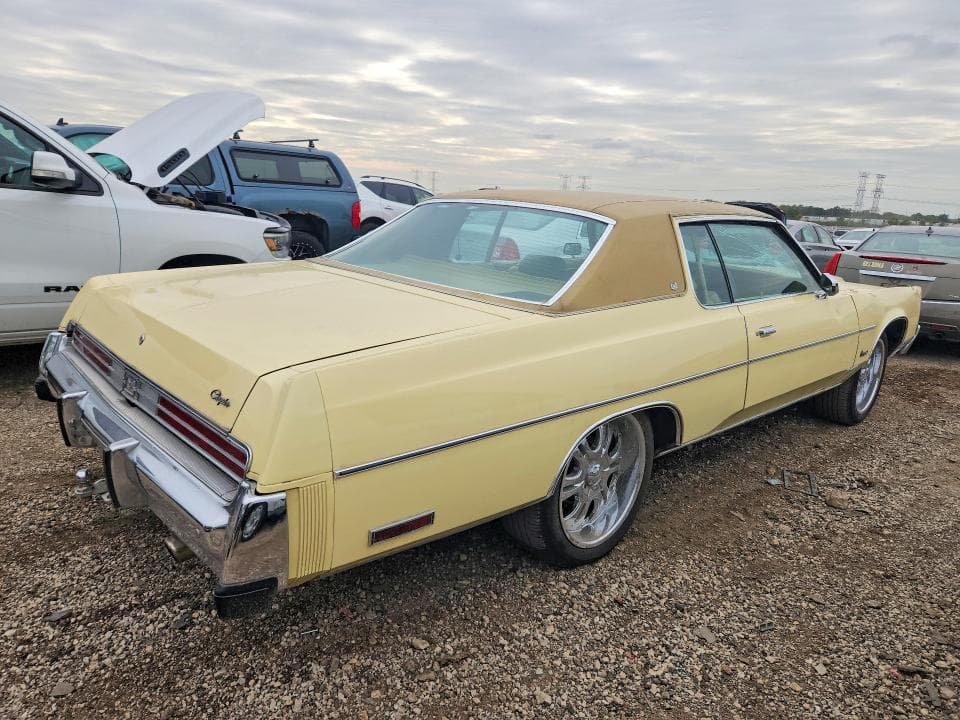 1977 CHRYSLER NEWPORT 3