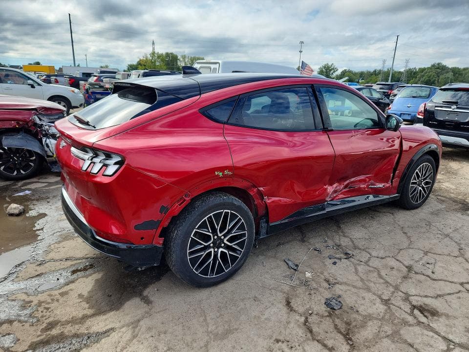 2024 FORD MUSTANG MACH-E PREMIUM 3