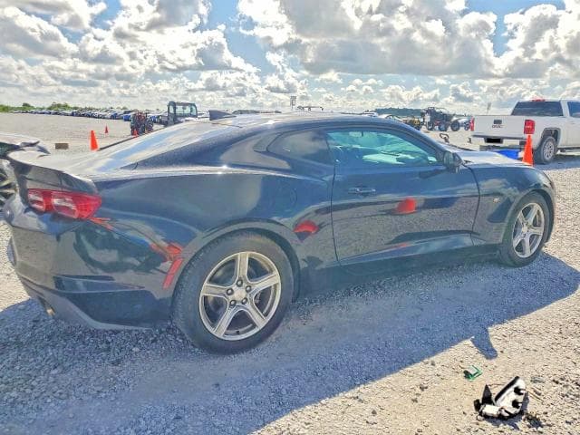 2020 CHEVROLET CAMARO LS 3