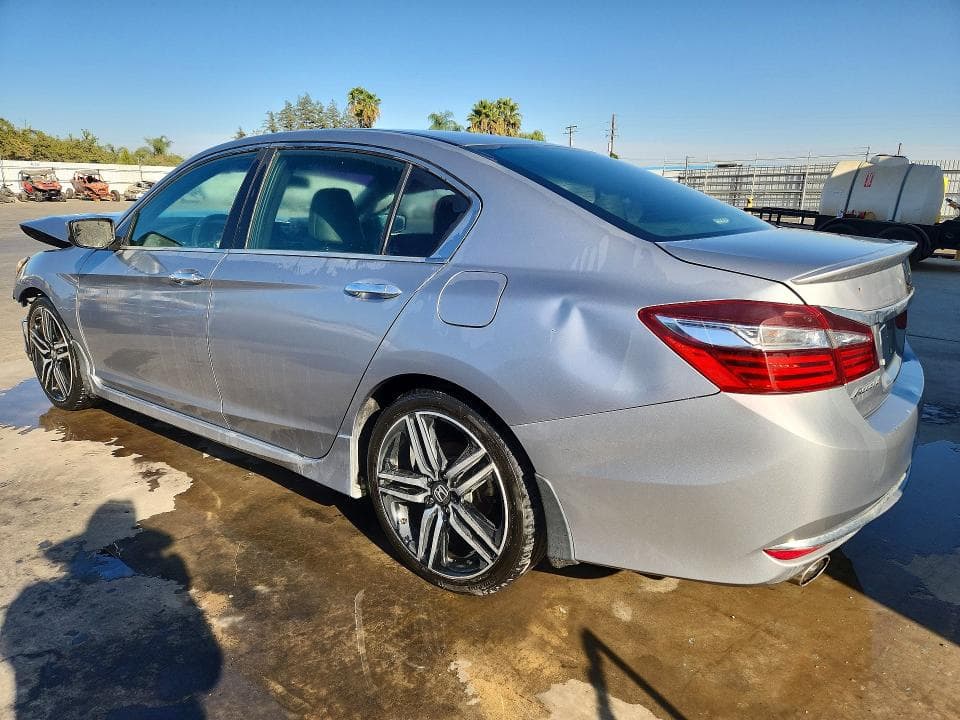 2017 HONDA ACCORD SPORT 2