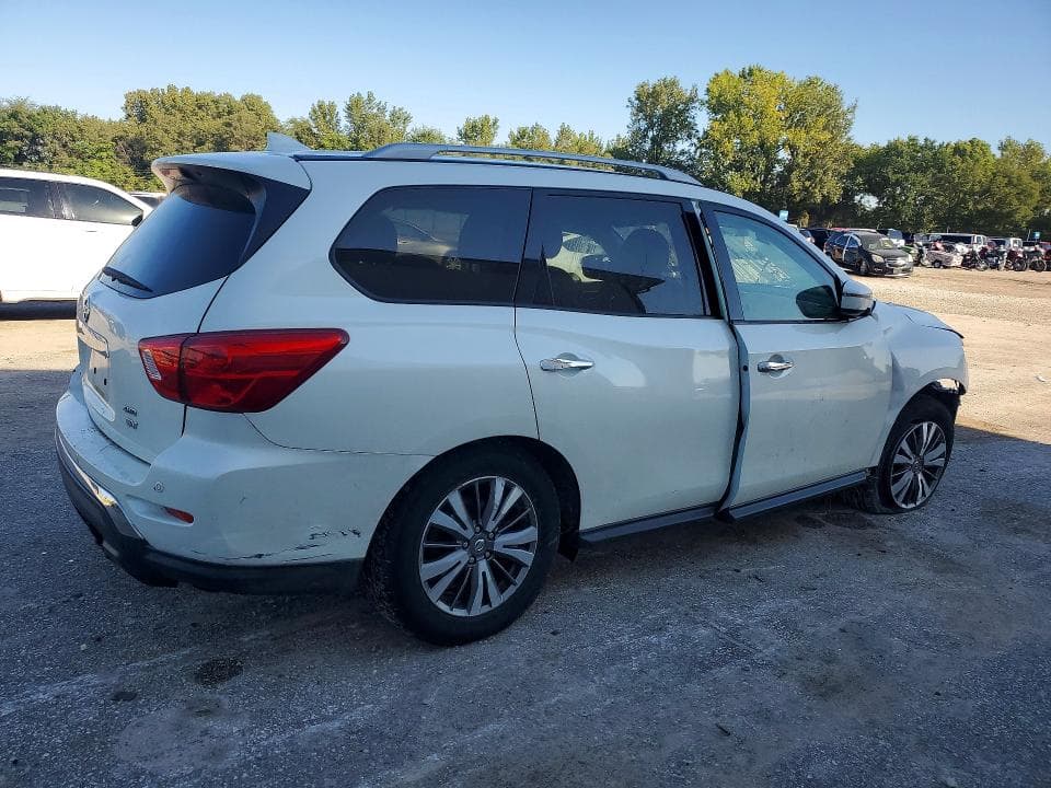 2019 NISSAN PATHFINDER SV 3