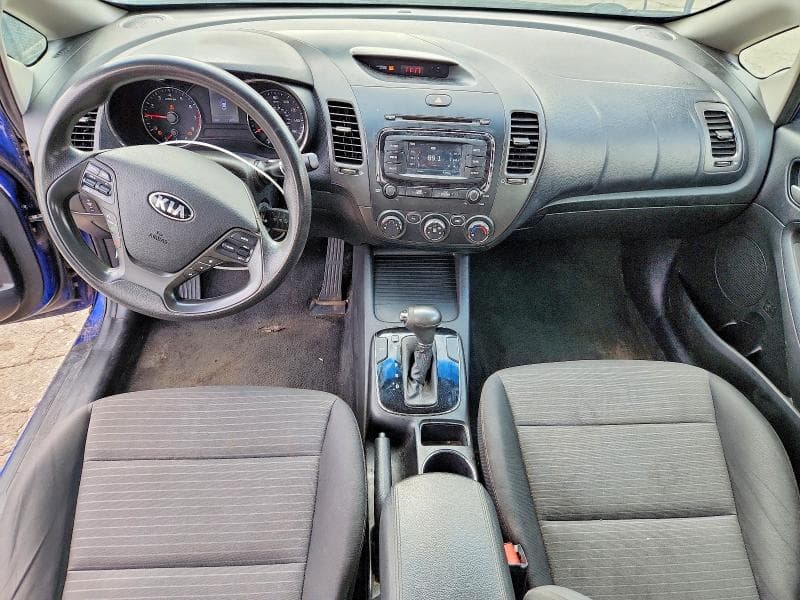 2017 KIA FORTE LX 8
