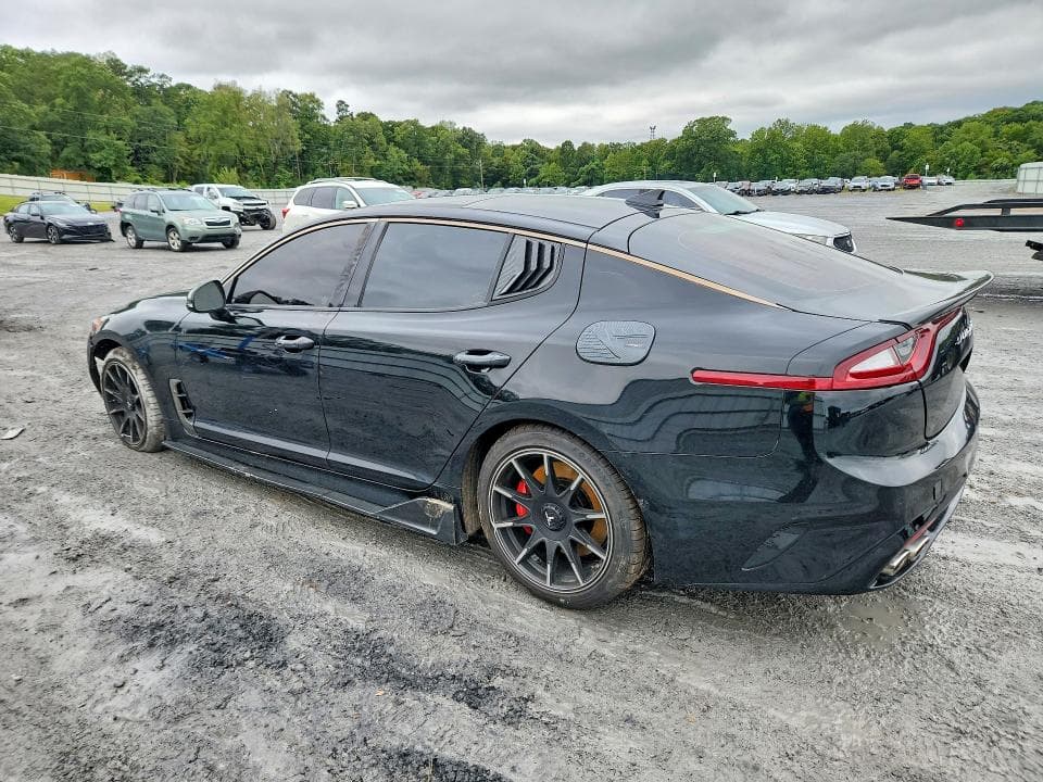 2018 KIA STINGER GT2 2