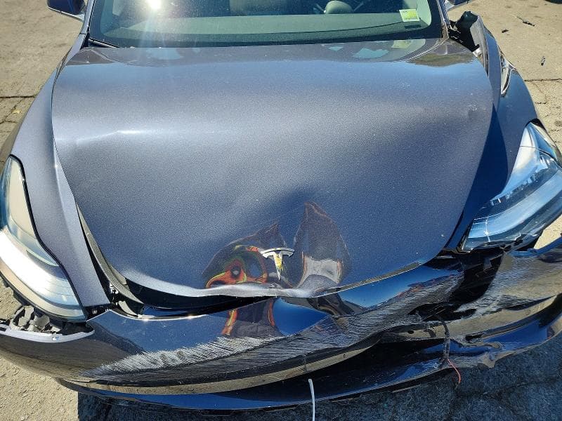 2018 TESLA MODEL 3 11