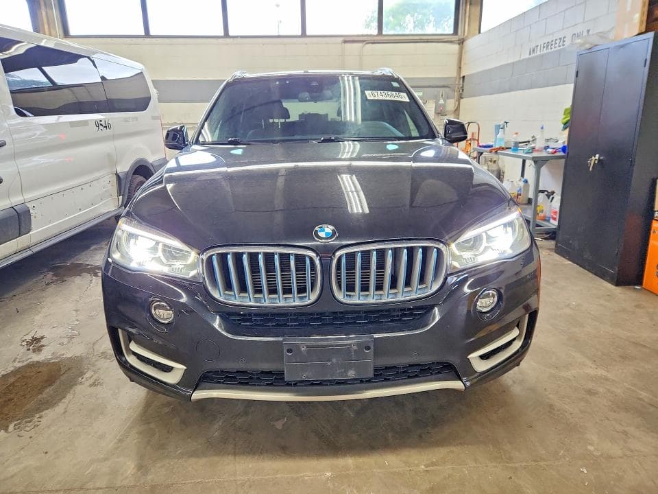 2018 BMW X5 XDR40E 5