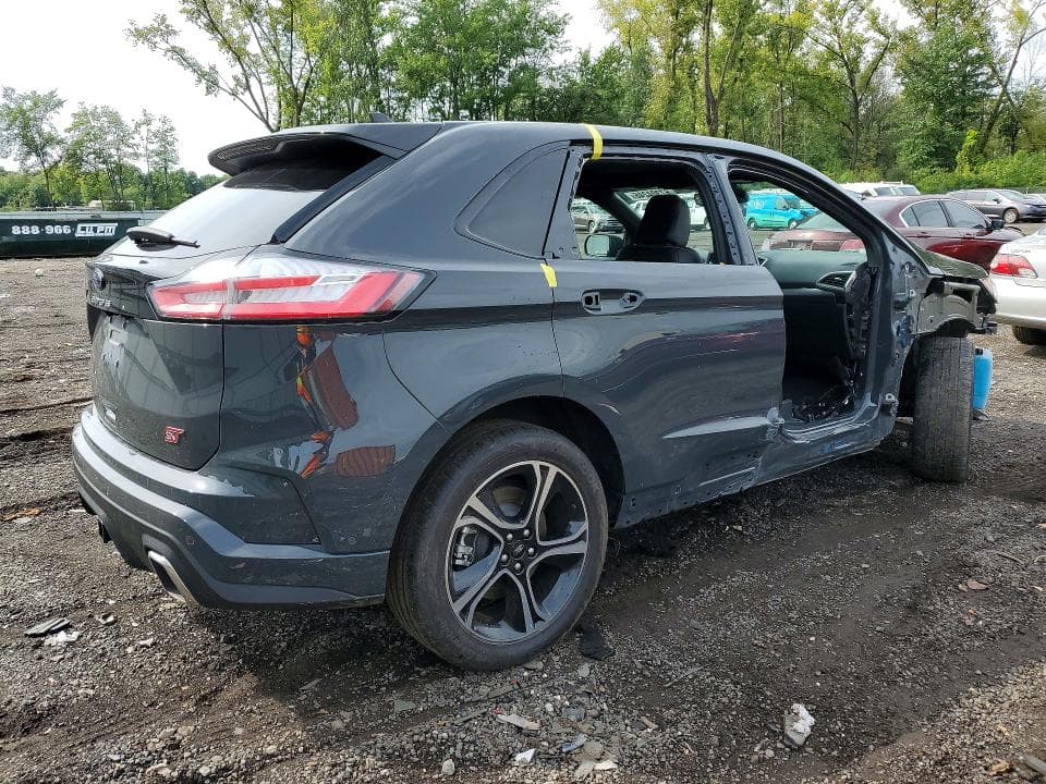 2021 FORD EDGE ST 3