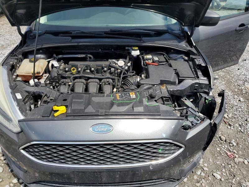 2018 FORD FOCUS SE 11