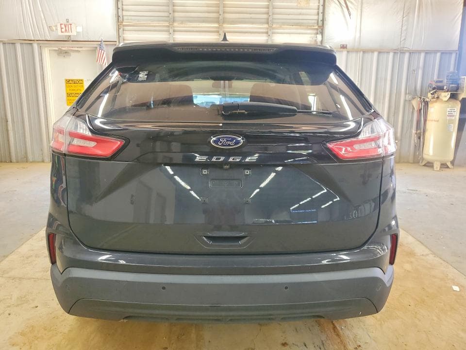 2021 FORD EDGE SE 6
