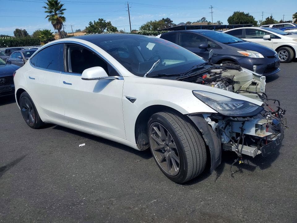 2020 TESLA MODEL 3 4