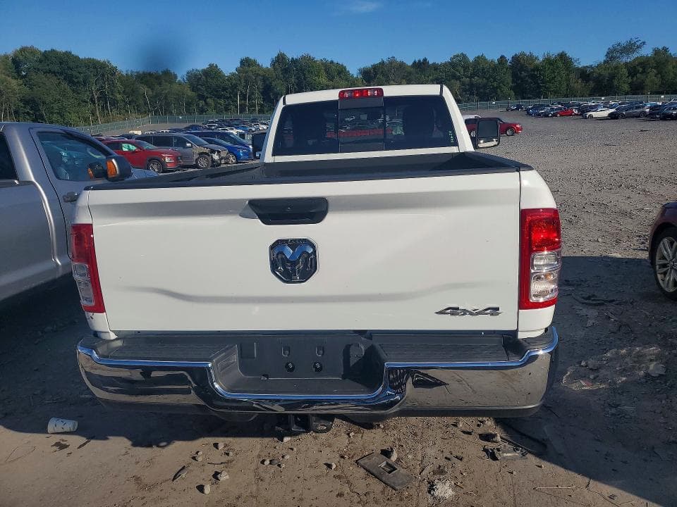 2024 RAM 2500 TRADESMAN 6