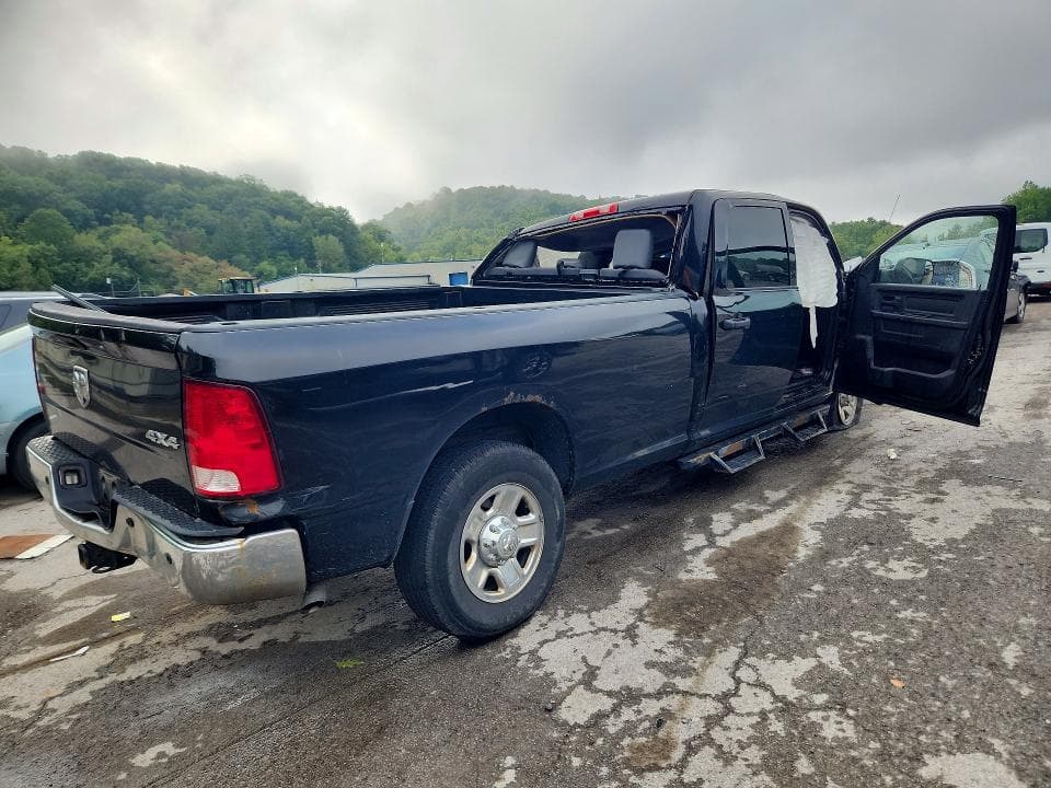 2017 RAM 2500 ST 3