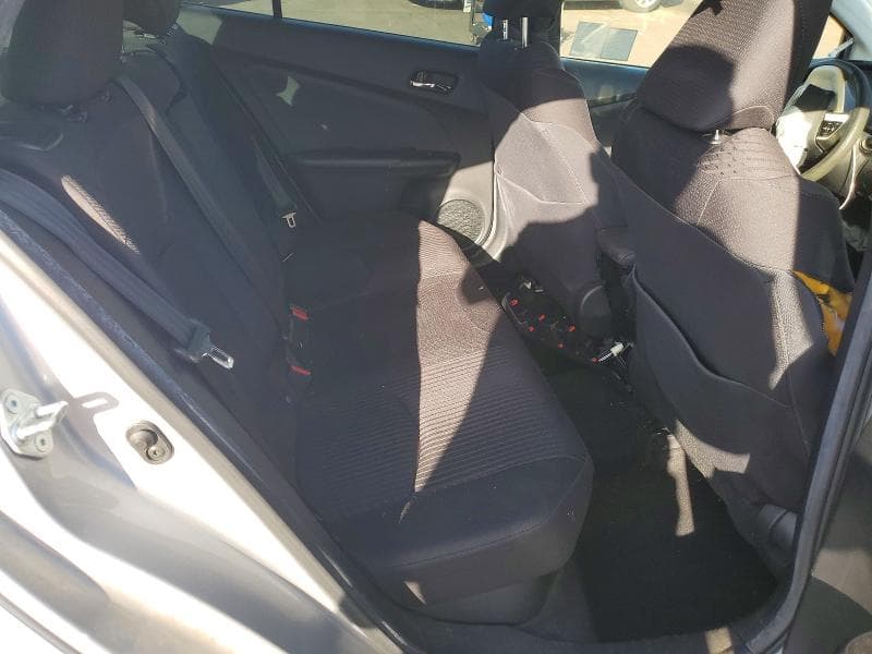 2017 TOYOTA PRIUS TWO 10