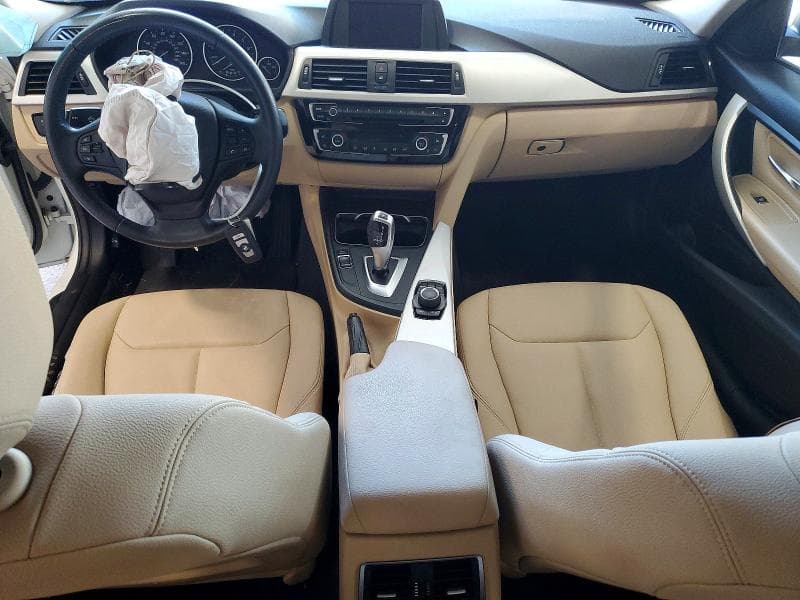 2018 BMW 320 XI 8