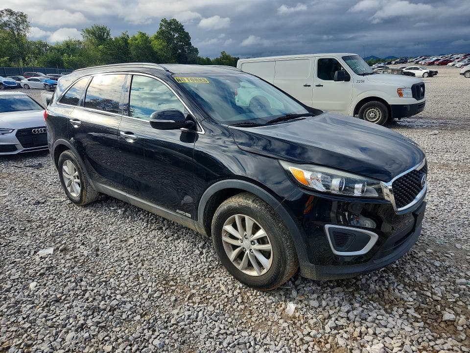 2017 KIA SORENTO LX V6 4