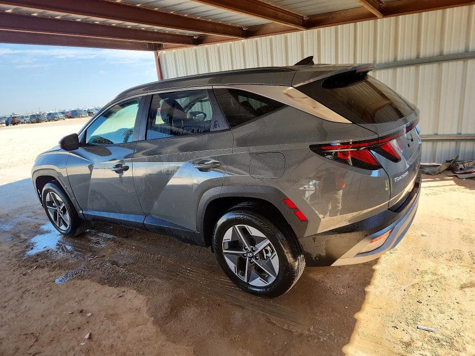 2026 HYUNDAI TUCSON SEL 2