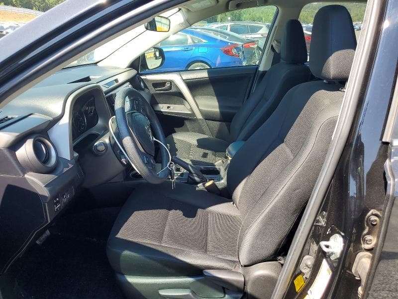 2018 TOYOTA RAV4 LE 7