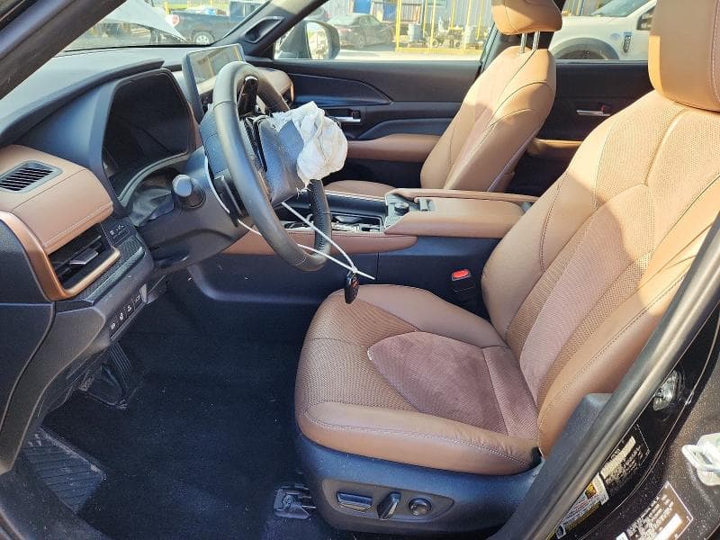 2024 TOYOTA GRAND HIGHLANDER HYBRID MAX PLATINUM 7