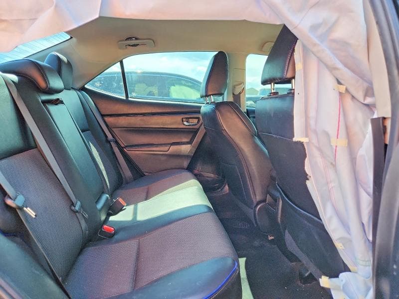 2019 TOYOTA COROLLA SE 10