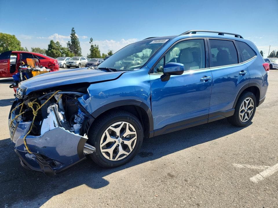 2023 SUBARU FORESTER PREMIUM - 1