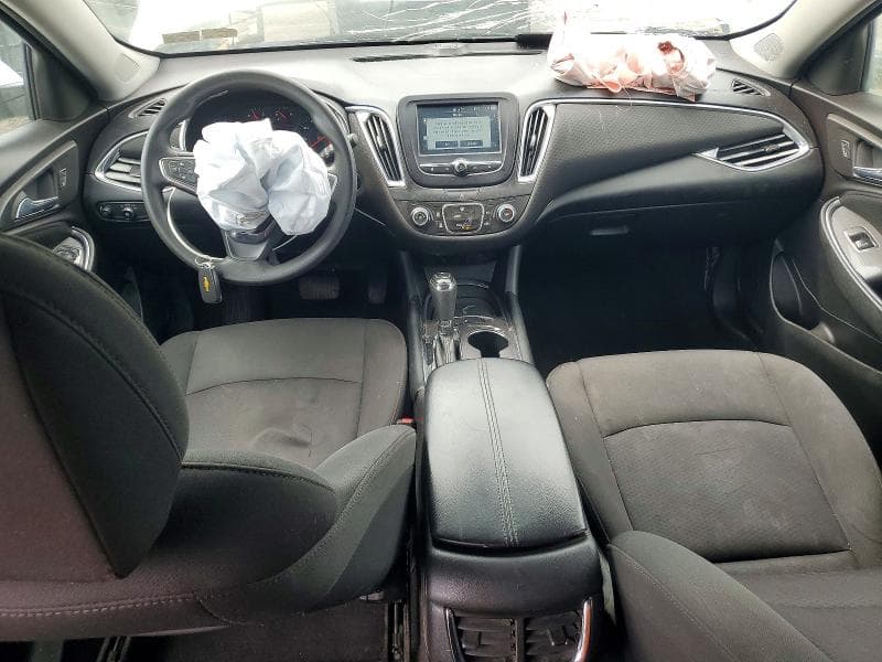 2018 CHEVROLET MALIBU LT (1LT) 8