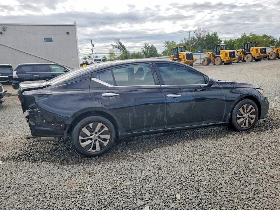 2020 NISSAN ALTIMA S 3