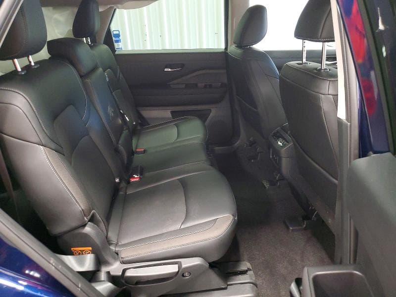 2026 NISSAN PATHFINDER SL 11