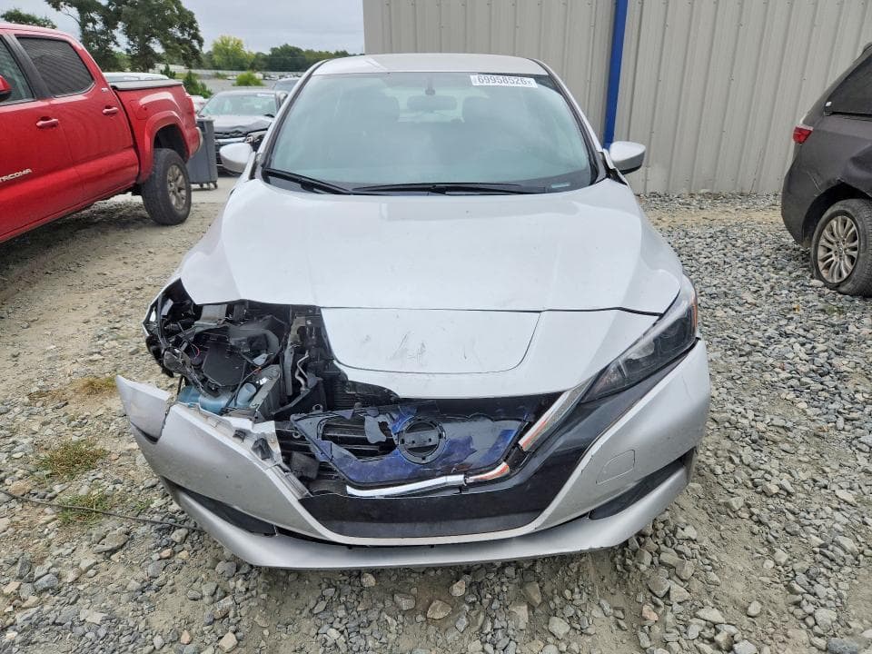 2018 NISSAN LEAF S 5