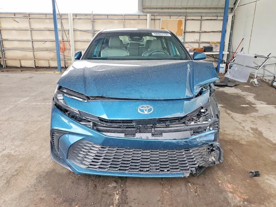 2025 TOYOTA CAMRY SE 5