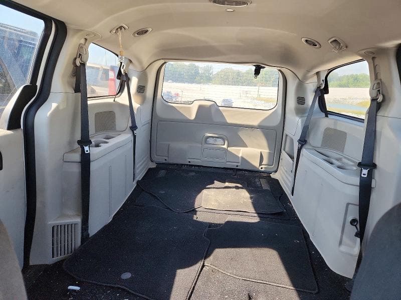 2020 DODGE GRAND CARAVAN SE 10