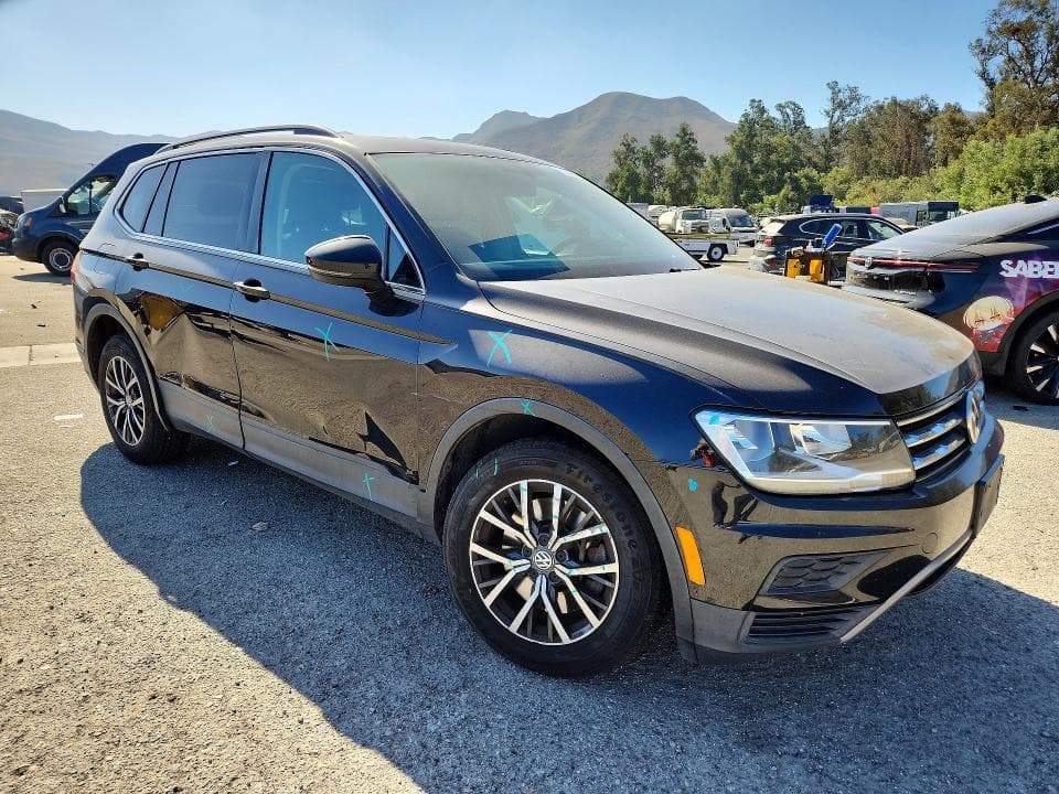 2019 VOLKSWAGEN TIGUAN SE 4