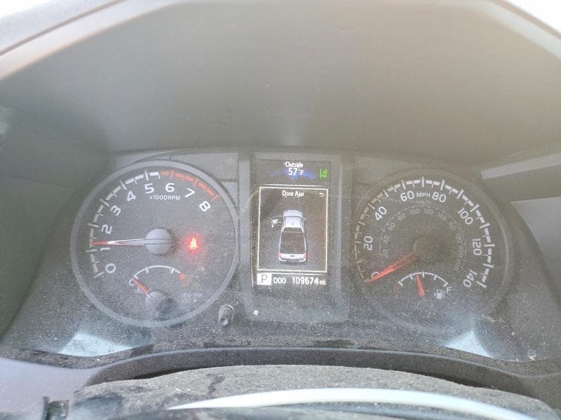 2022 TOYOTA TACOMA SR 9