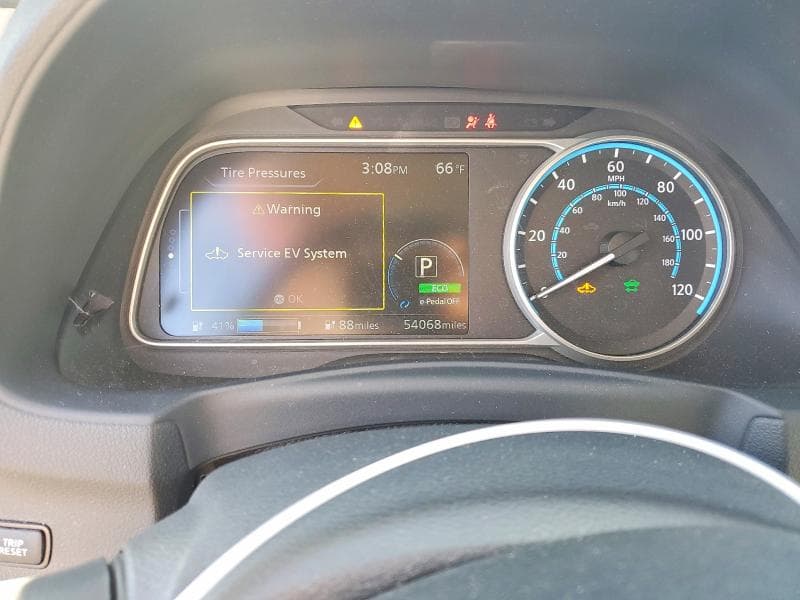 2021 NISSAN LEAF SL PLUS 9