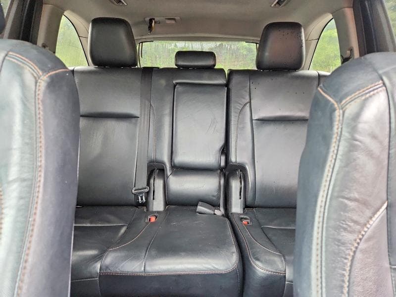 2018 TOYOTA HIGHLANDER SE 10