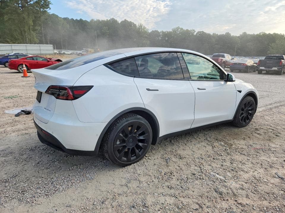 2021 TESLA MODEL Y 3
