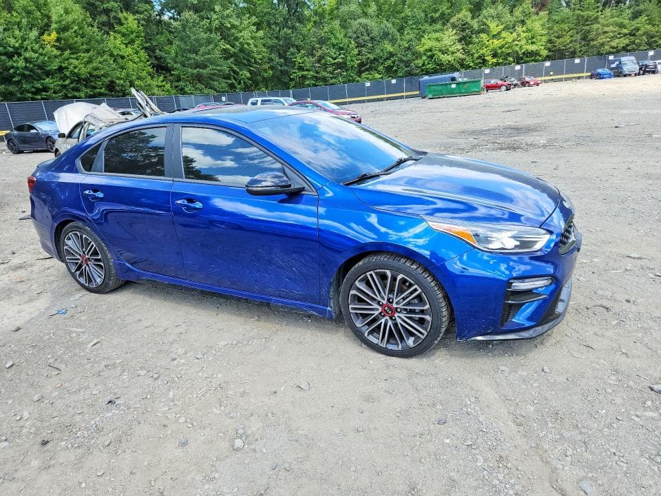 2021 KIA FORTE GT 4