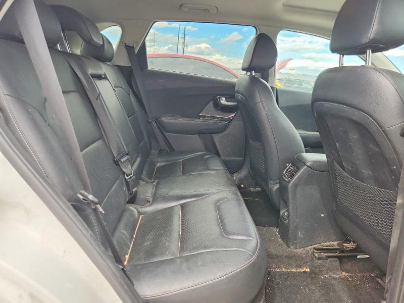 2017 KIA NIRO EX TOURING 11