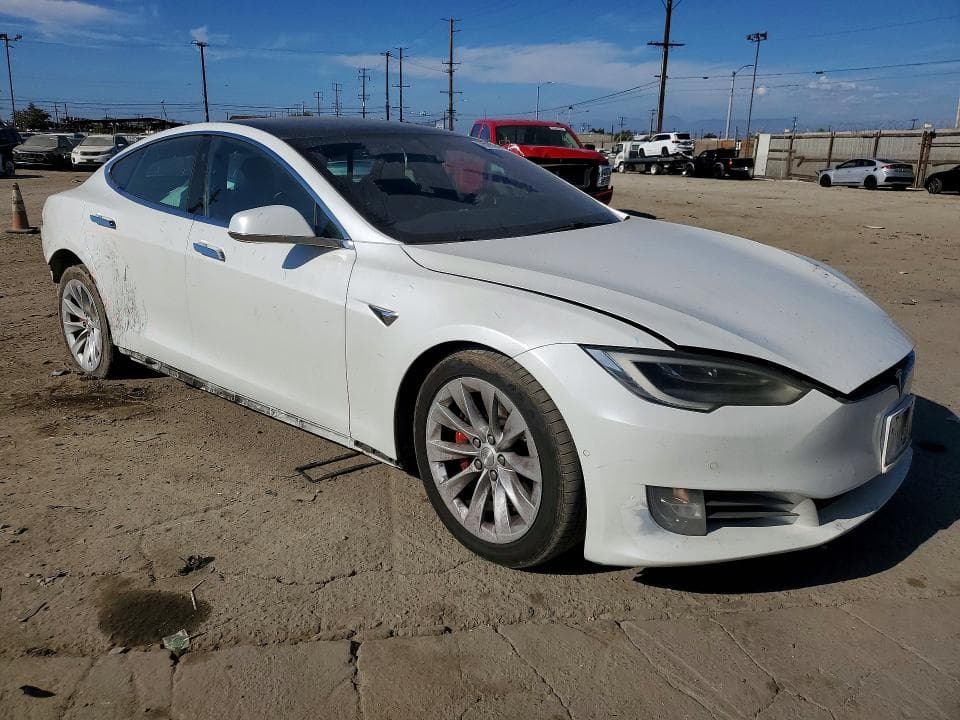 2020 TESLA MODEL S 4