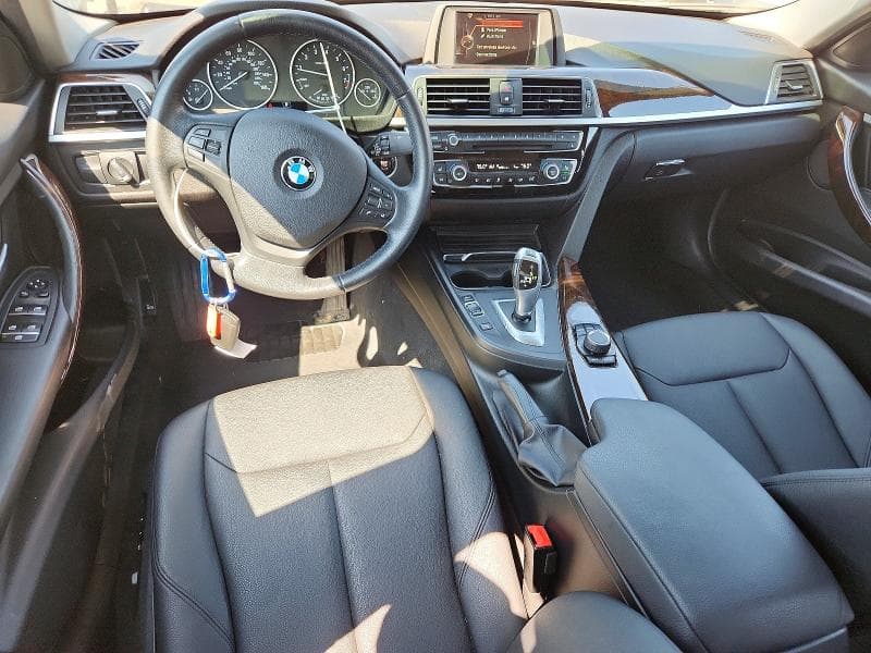 2017 BMW 320 XI 8