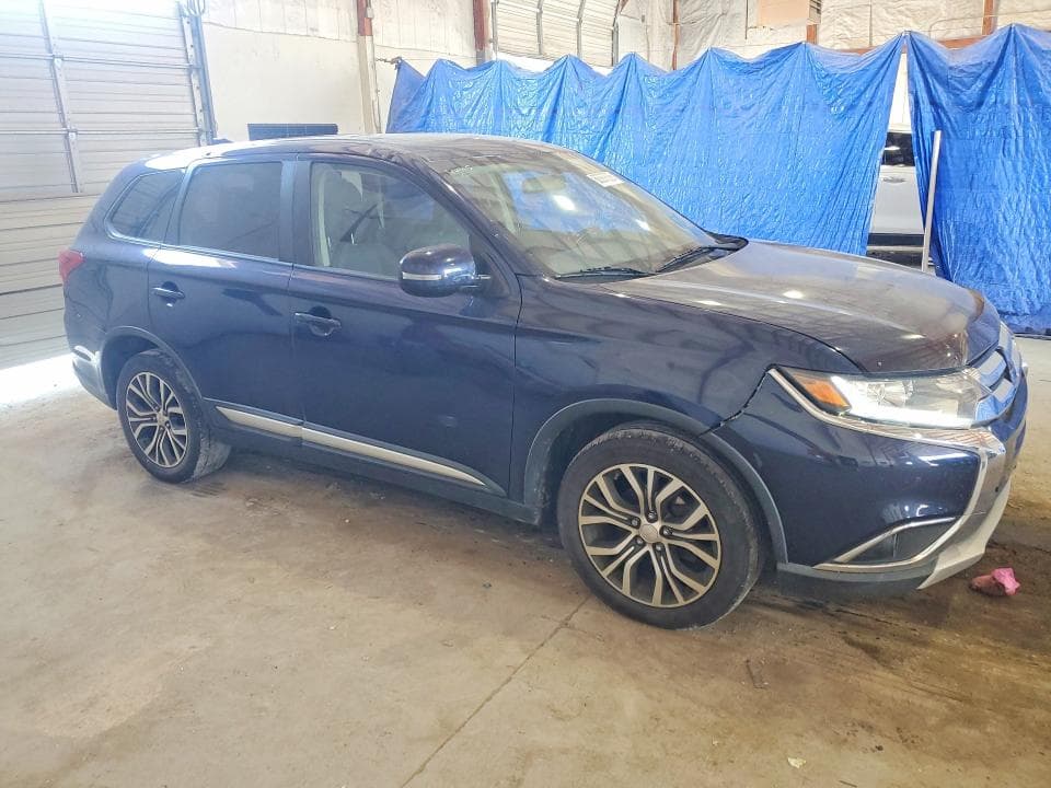 2017 MITSUBISHI OUTLANDER SE 4
