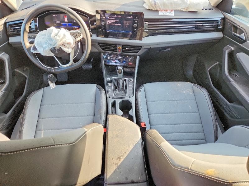 2025 VOLKSWAGEN JETTA SE 8